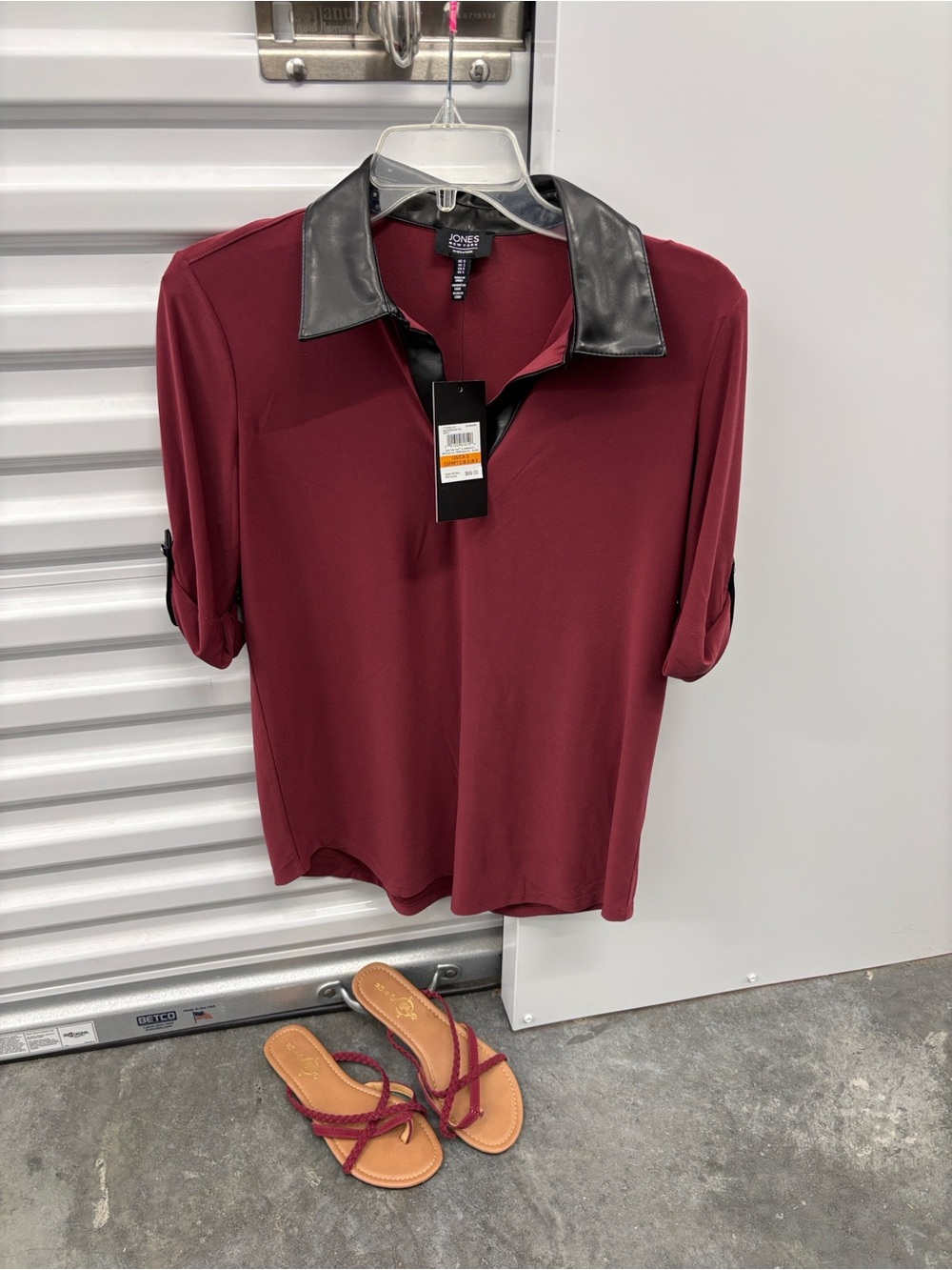 NWT Jones New York Bordeaux Maroon Wine Faux-Leather Collar Roll-Sleeve Top S